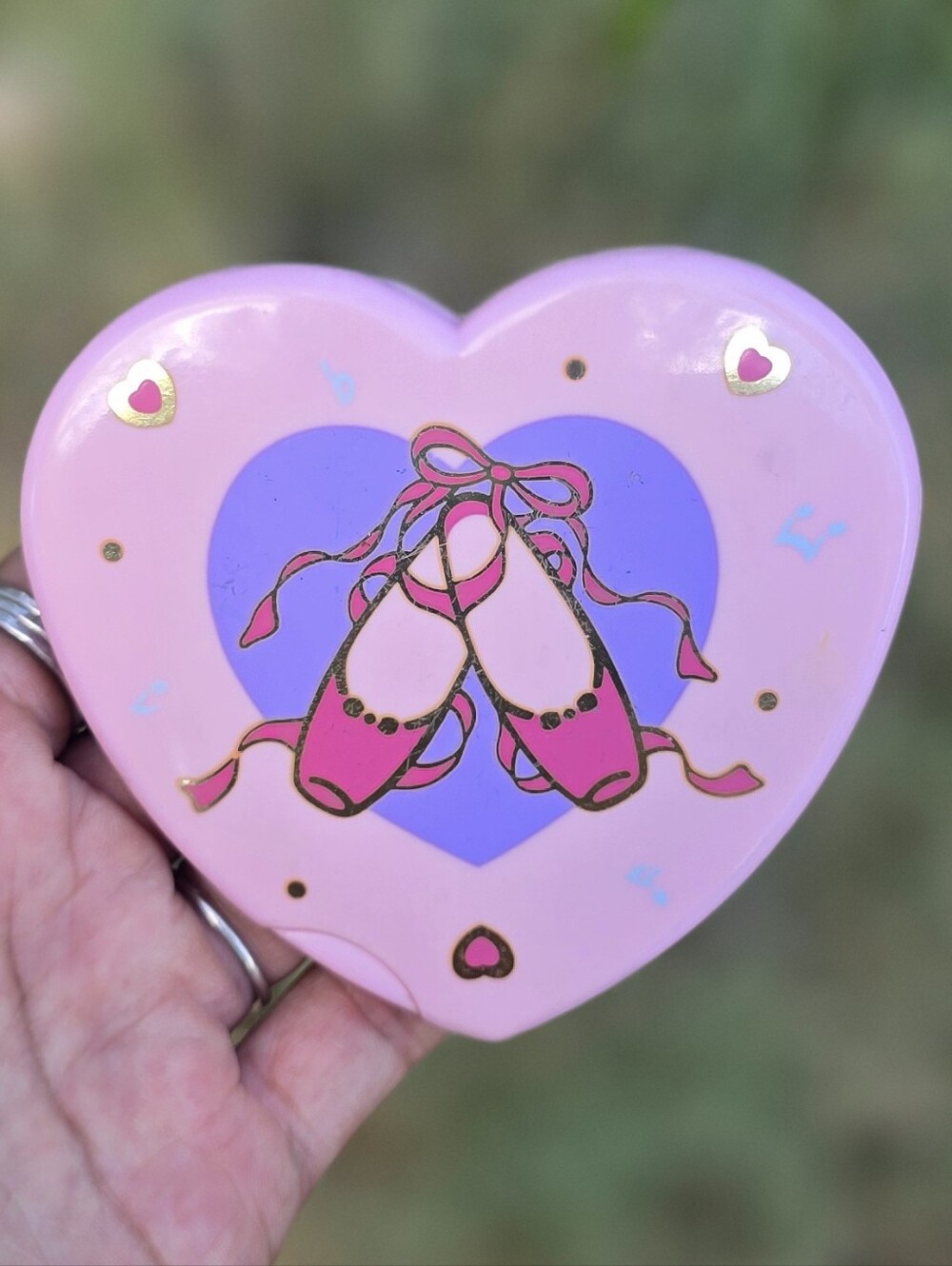 SUPER RARE 1988 SANRIO ballet slippers pink heart shaped compact with mirror